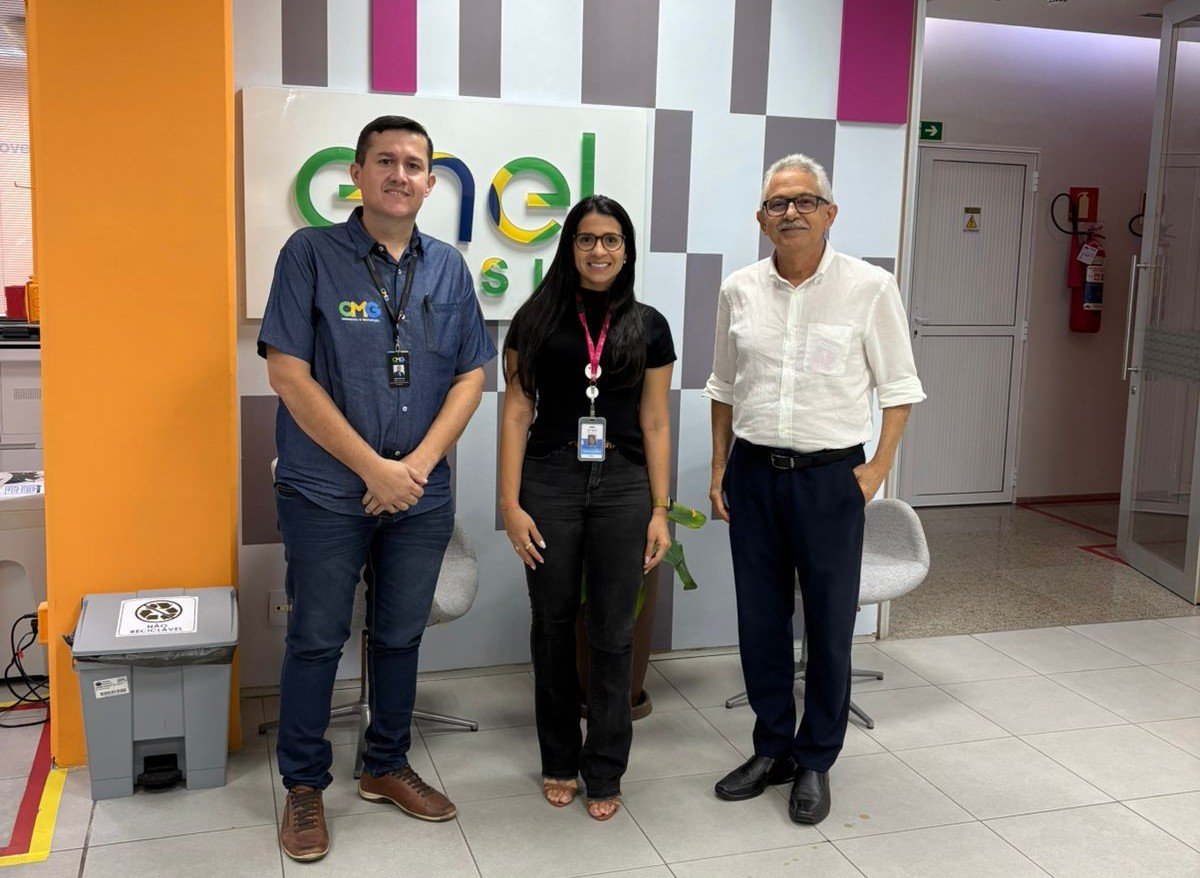 REUNIÃO ENEL-CEARA - ENTREGA DO CENSO DA ILUMINIÇÃO PUBLICA DO CEDRO-CE